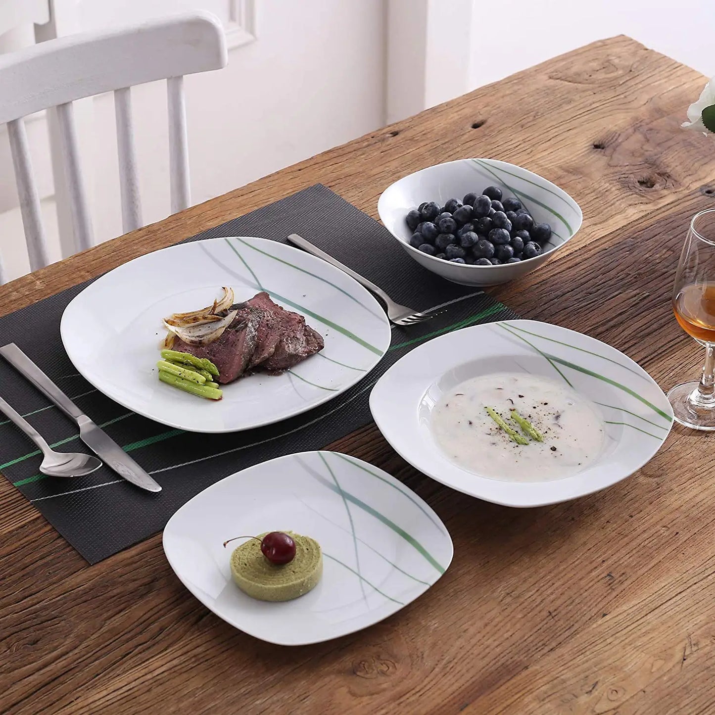Malacasa Aviva Porcelain Dinnerware Set for Everyday Dining